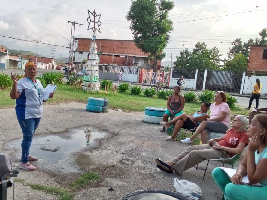 Comunidades organizadas de Miranda debaten propuestas para fortalecer el SEN 