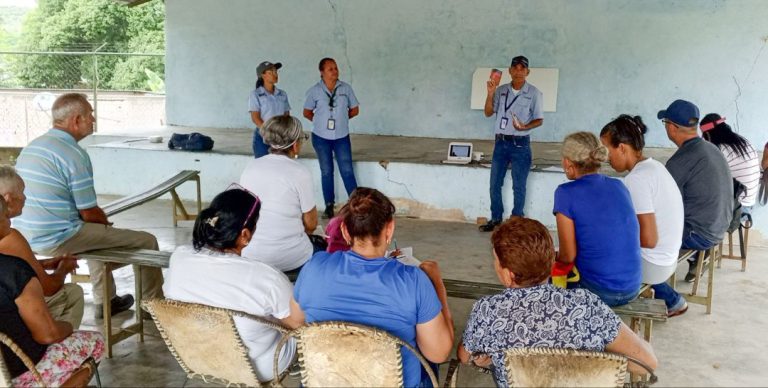 Dictan taller de planificación eléctrica comunal en Cojedes