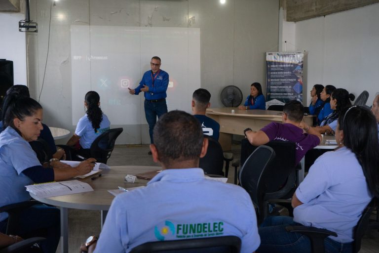 Trabajadores de Fundelec reciben inducción sobre el sistema ERP- Kavac