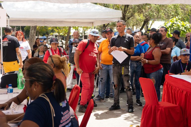 Guaireños debaten proyectos aprobados en la Consulta Popular Nacional 2025