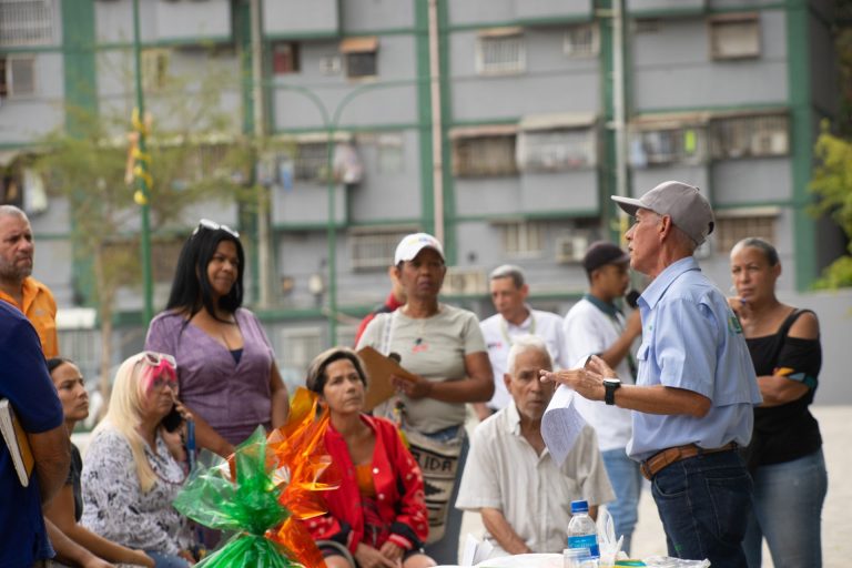 Fundelec fortalece la estructura del Poder Popular a través de las MTE en Caricuao