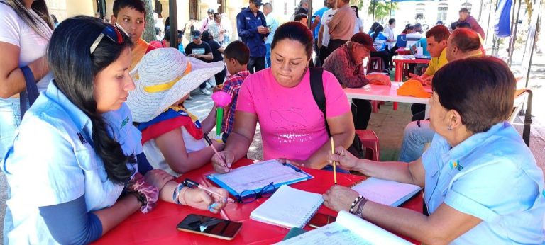 Jornada integral de Sala Técnica Móvil beneficia a merideños