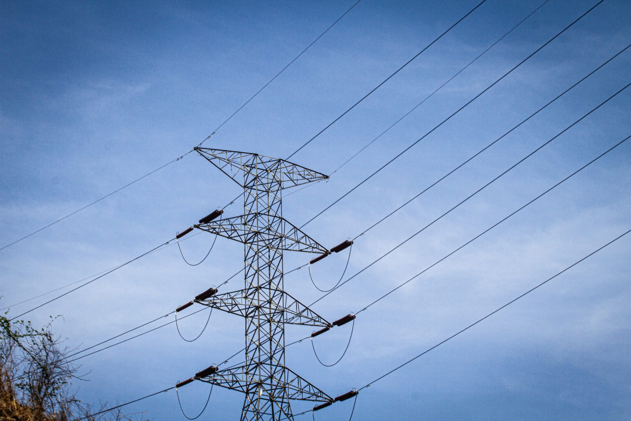 Realizan acompañamiento del Proyecto Eléctrico en La Guaira