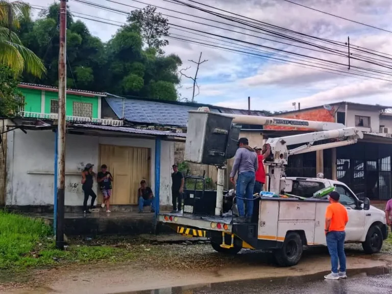 Mesas Técnicas de Energías inspeccionan proyecto del alumbrado público en el estado Táchira