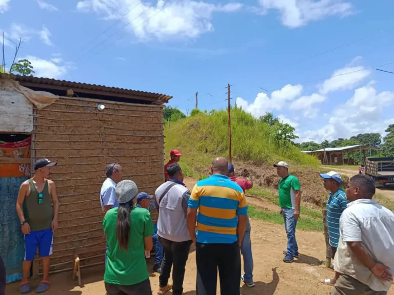 Realizan Planimetría para iniciar proyecto eléctrico aprobado en consulta en parroquia cojedeña