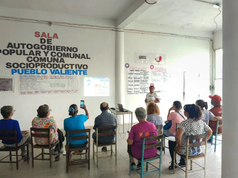Voceros y voceras son formados con el ABC de las Mesas Técnicas de Energías en Aragua