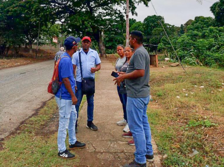 Supervisan proyecto eléctrico en la comuna Mume Zamorano del estado Miranda