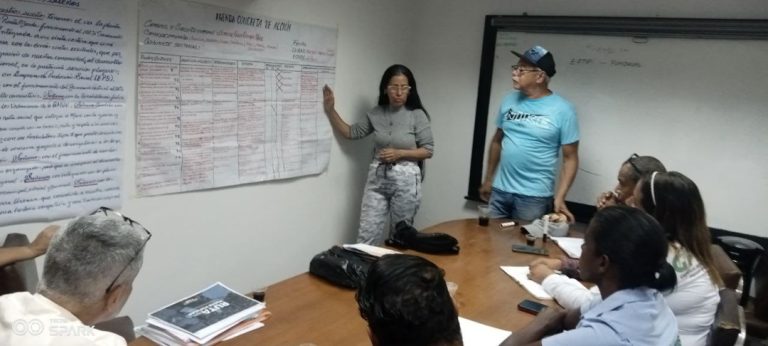 Fundelec inspecciona alumbrado público en La Guaira