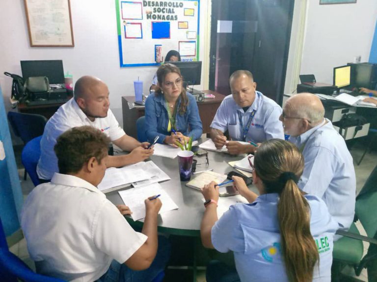 Debaten proyectos de electrificación en Monagas
