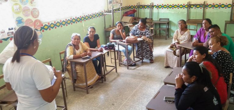 Asesoran a comunidad Pala Waipa del Zulia en proyectos aprobados en consulta popular