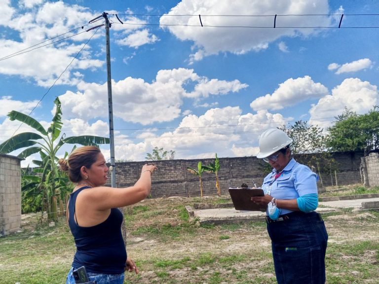 Refuerzan la red de distribución eléctrica para 11 consejos comunales del estado Cojedes