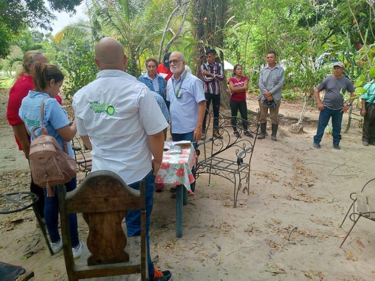 Consejos Comunales de Monagas reciben asesorías en proyectos eléctricos