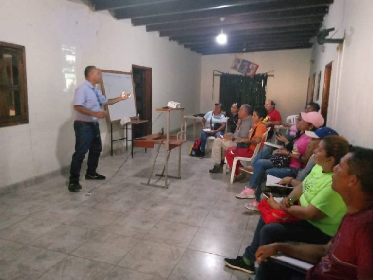 Inspeccionan tendido eléctrico en el estado Monagas