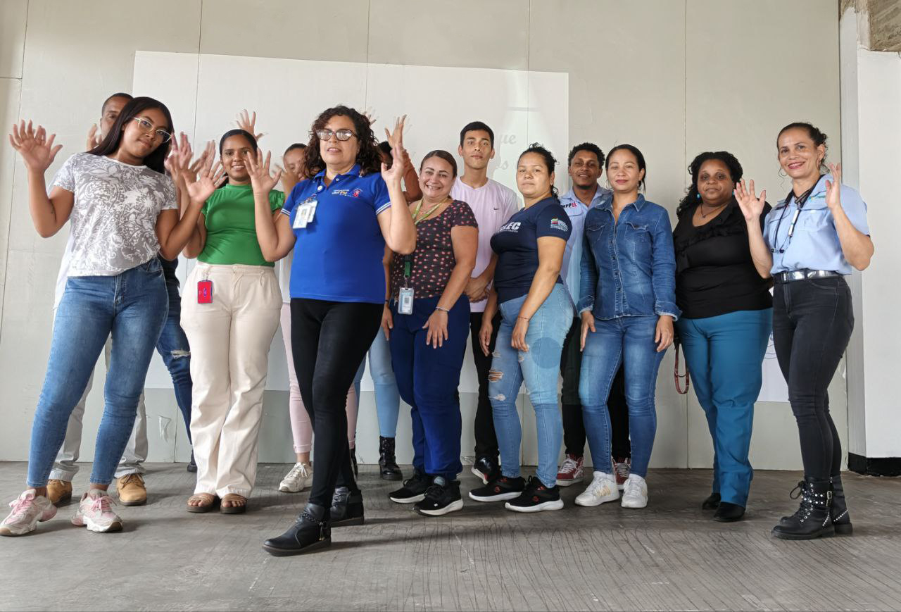 Fundelec recibe formación en Derechos de Inclusión Social