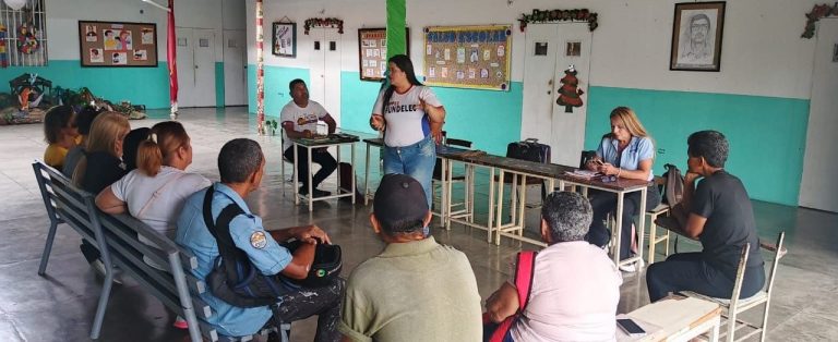 Fundelec dicta charlas sobre el sector eléctrico en el estado Mérida