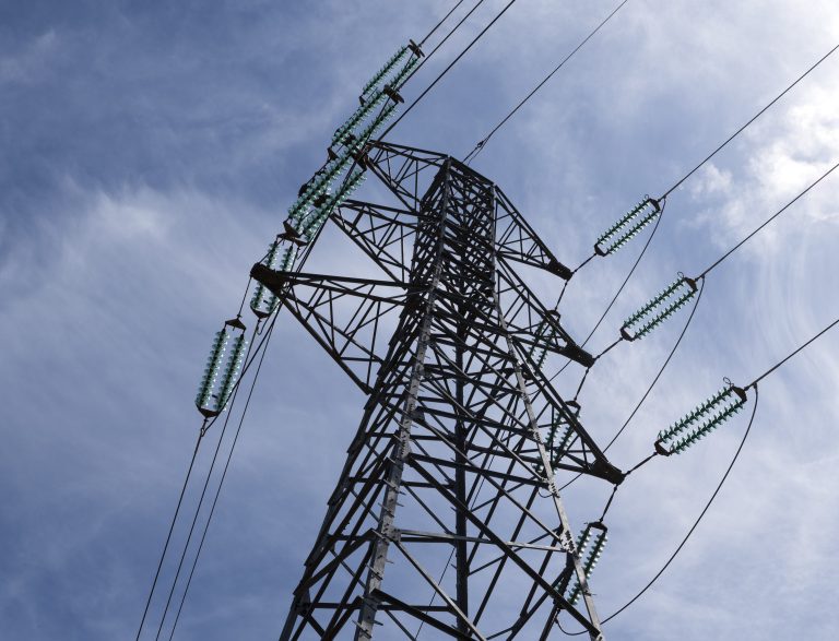 Realizan Diagnóstico Eléctrico en la Guaira