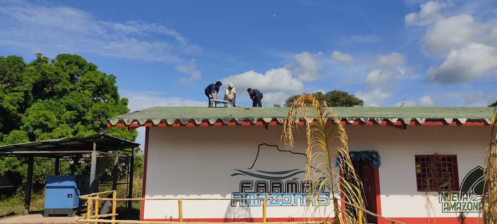Instalan sistema fotovoltaico en Farma Amazonas de Manapiare