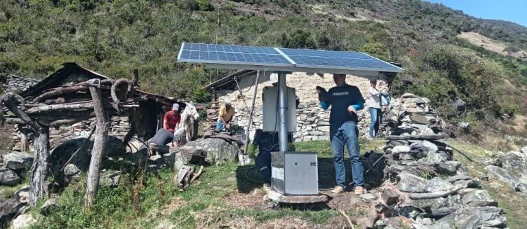 Consulta Popular impulsa modernización de sistemas en aldea remota de Mérida
