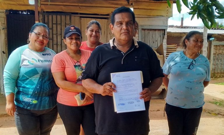 Cierre técnico del proyecto eléctrico en comunidad del estado Bolívar