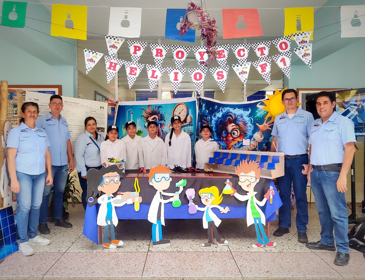 Fundelec acompaña feria científica escolar en Mérida