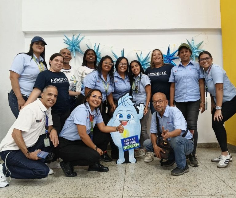 Niños de Macuto se convierten en "Guardianes de la Energía"