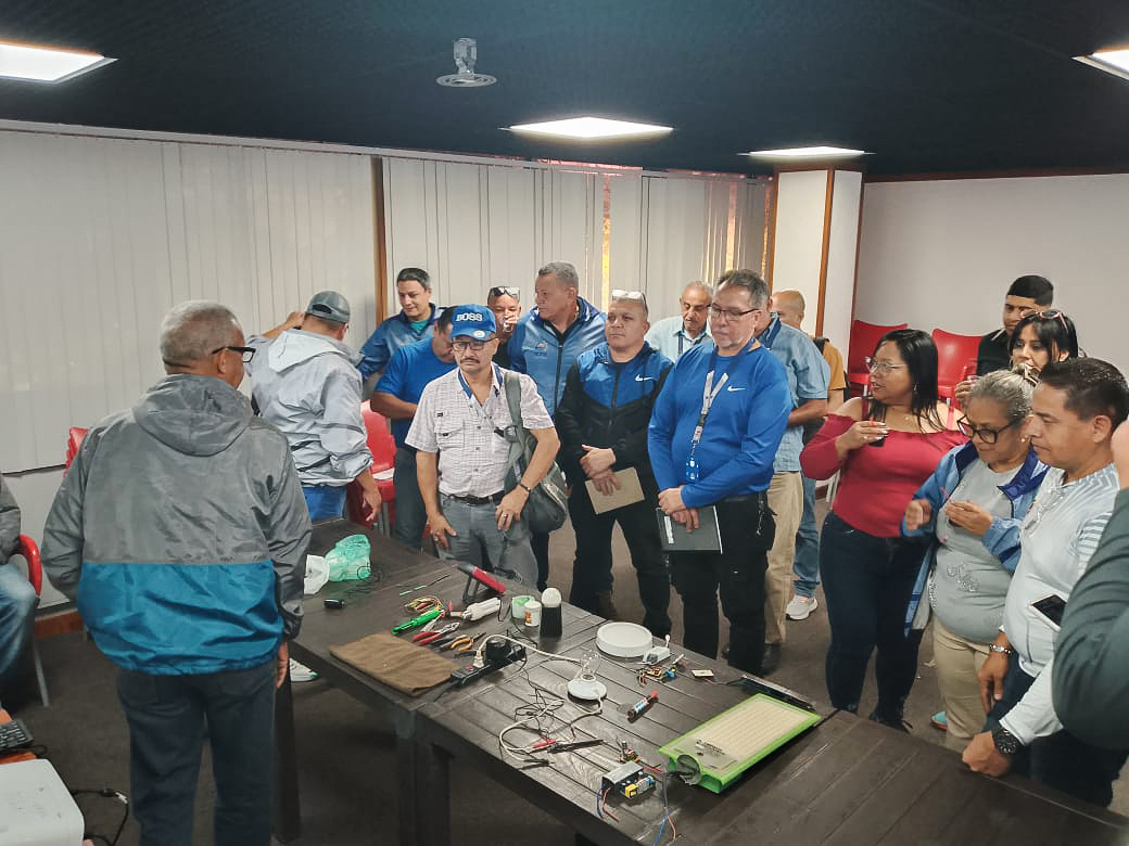 Taller de Reparación de Luminarias