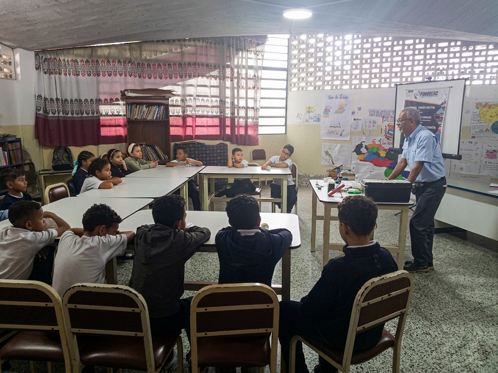 taller de luminarias led