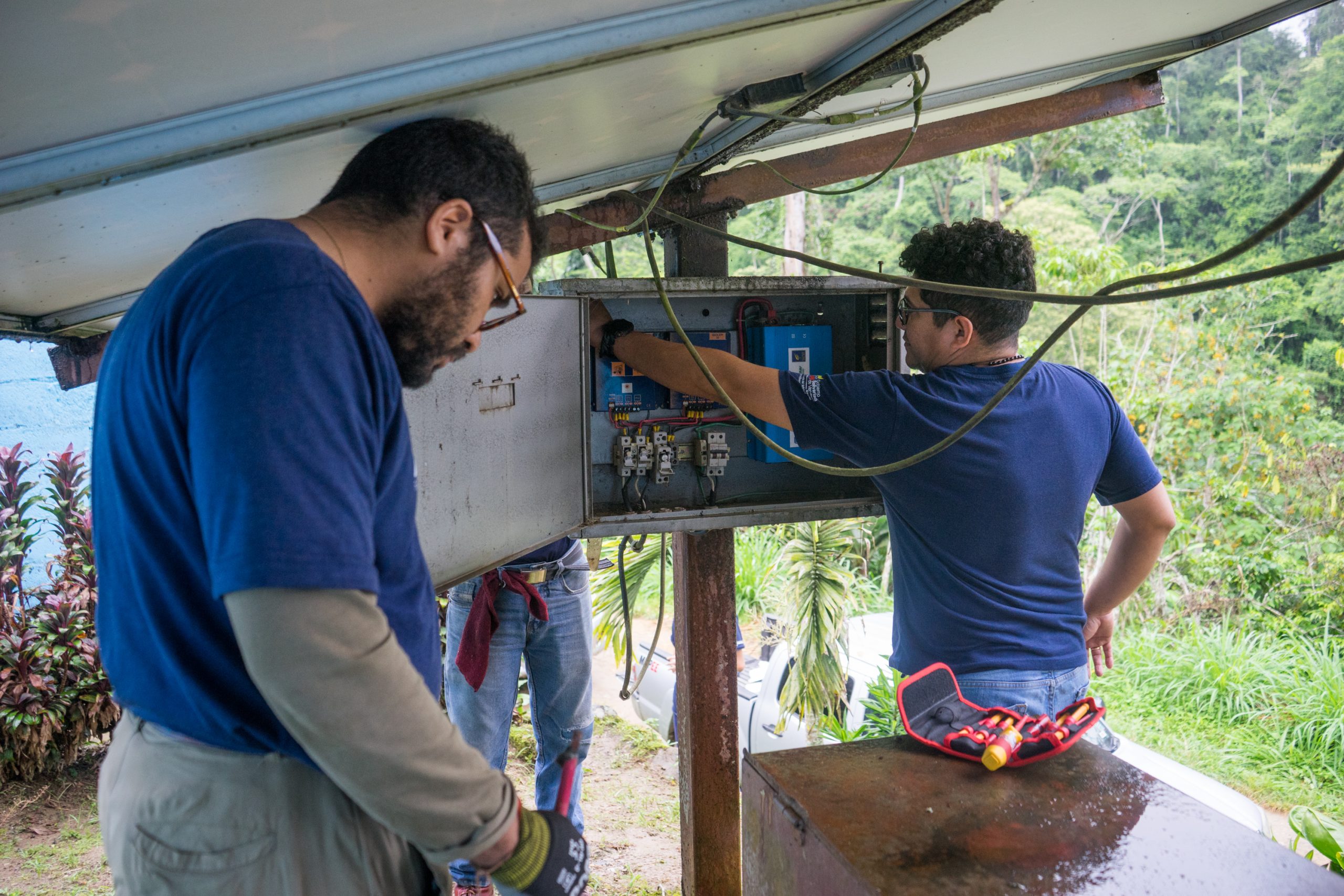 ecuperación de sistemas fotovoltaicos en zonas aisladas de Aragua