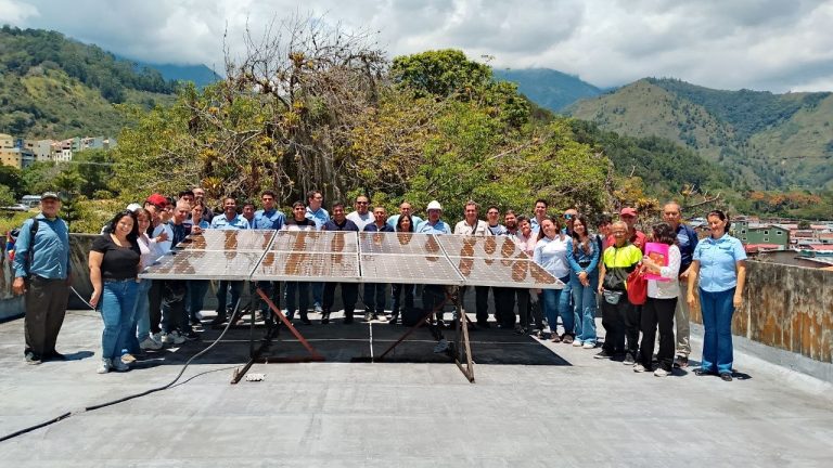 Fundelec fortalece formación en energías renovables junto al INCES Mérida