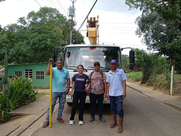 Acompañamiento por instalación de transformador solicitado en Cojedes